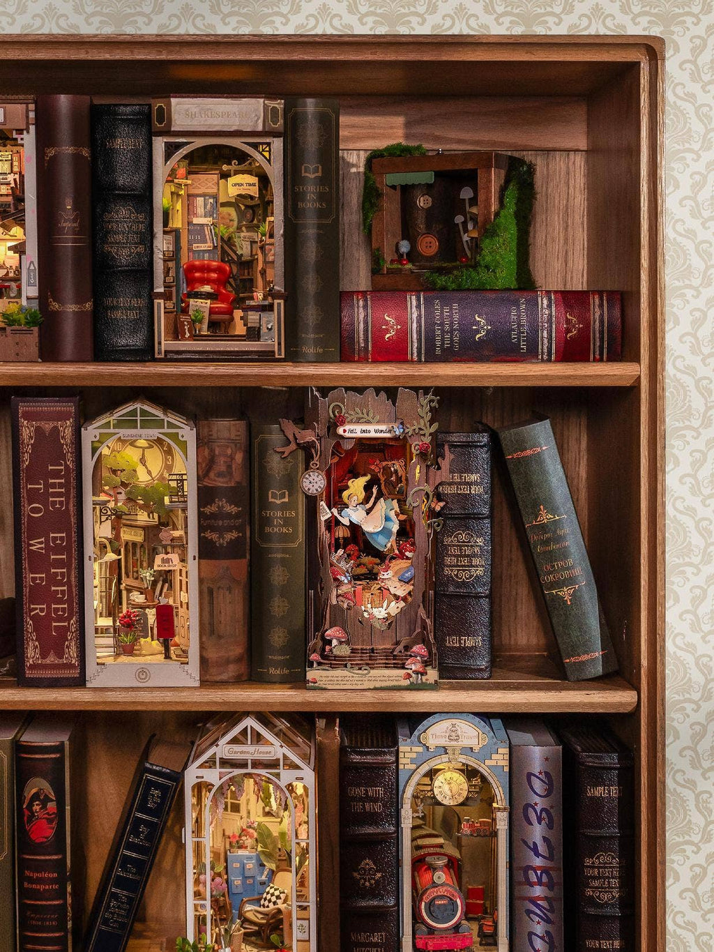 TGB12 Rolife Fall into Wonder DIY BooK&Nook